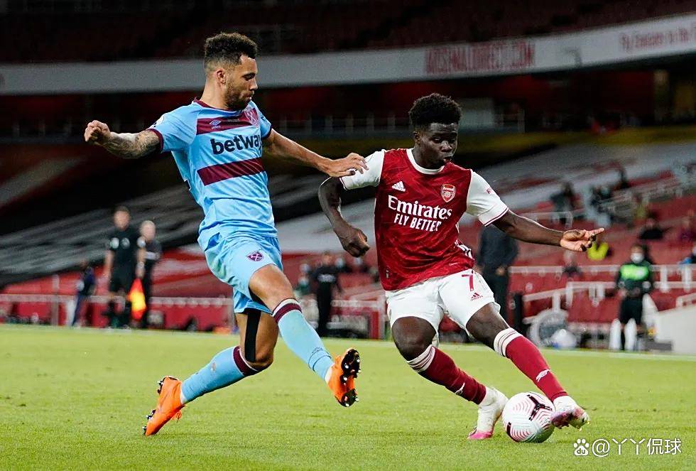 致命暴击！邓涵文决意离开武汉三镇，新东家已浮出水面，不是浙江